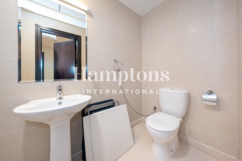 Apartment de 3 dormitorios en FIVE Palm Jumeirah, UAE No. 223628 21