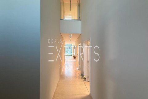Townhouse de 4 dormitorios en  Saadiyat Island, UAE No. 224283 7