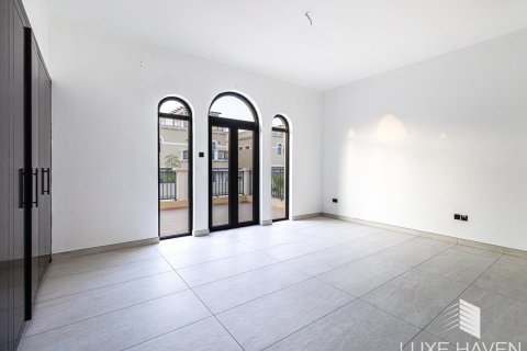 Вилла с 4 спальнями в Legacy Nova Villas, ОАЭ №14763 15