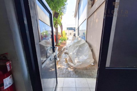 213.7m² Warehouse in Ras Al Khor Industrial, UAE No. 22113 7
