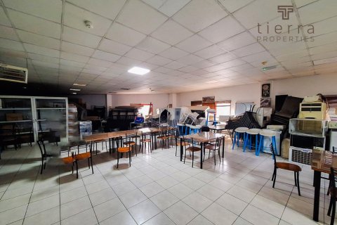213.7m² Warehouse in Ras Al Khor Industrial, UAE No. 22113 3