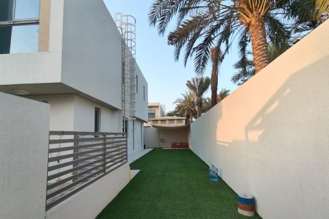 3 bedrooms Townhouse in Muwaileh Commercial, UAE No. 212980 6