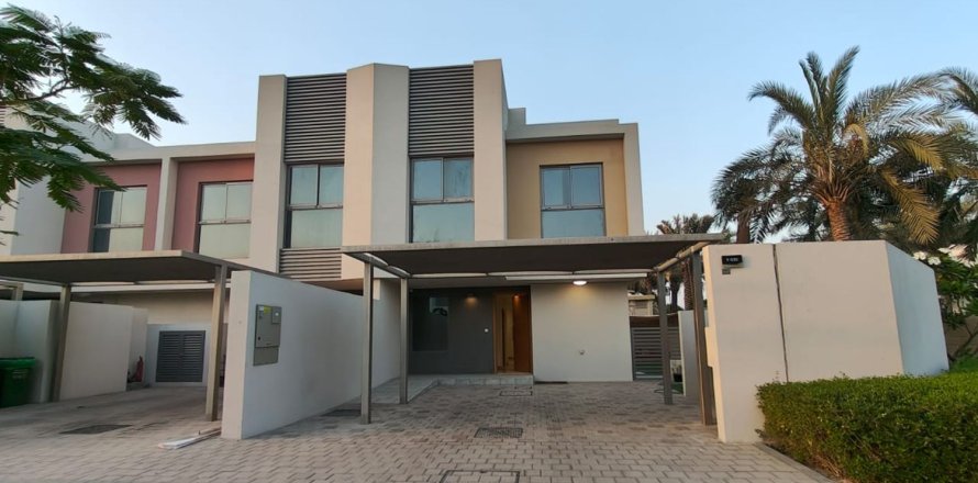 3 bedrooms Townhouse in Muwaileh Commercial, UAE No. 212980