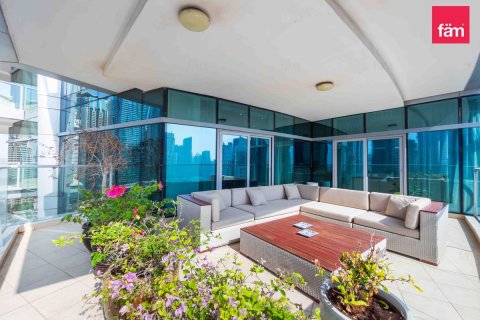 Apartment de 3 dormitorios en Dubai Marina, UAE No. 205812