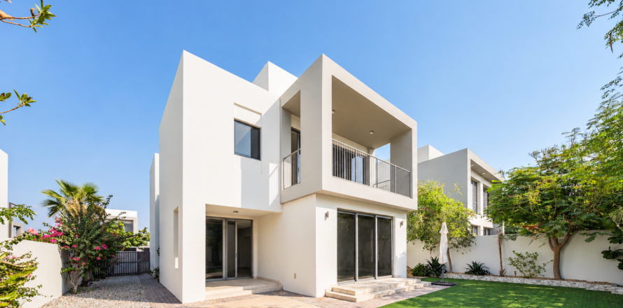 3 bedrooms Villa in Dubai Hills Estate, UAE No. 226438