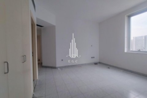 Appartement de 4 chambres à Khalifa Street, UAE No. 49721 11