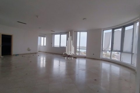 Apartment de 4 dormitorios en Khalifa Street, UAE No. 49721