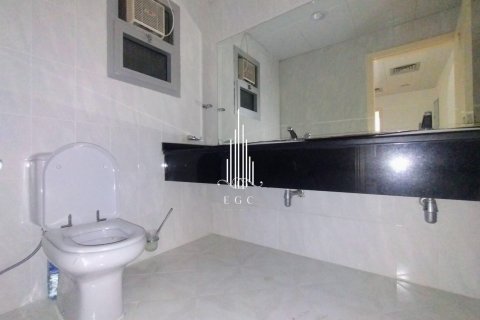 Appartement de 4 chambres à Khalifa Street, UAE No. 49721 17
