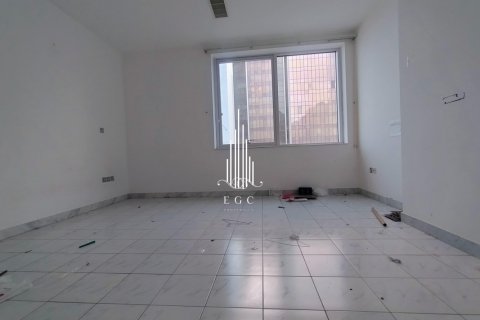 Appartement de 4 chambres à Khalifa Street, UAE No. 49721 8