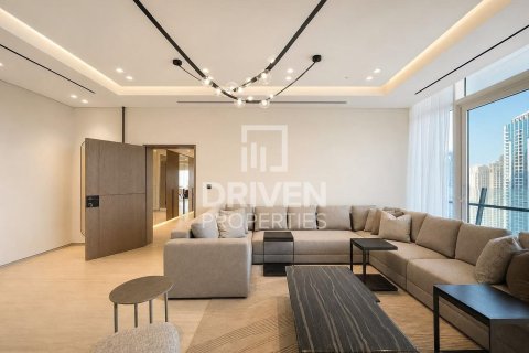 Penthouse de 5 dormitorios en Silverene, UAE No. 204765 21