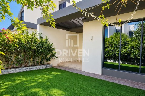 Townhouse de 3 dormitorios en Dubai Hills Estate, UAE No. 223195