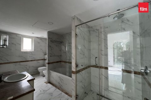 3 bedrooms Villa in Dubai, UAE No. 219062 13