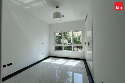 3 bedrooms Villa in Dubai, UAE No. 219062 8