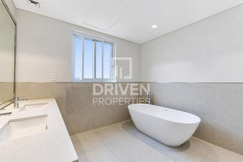 Townhouse de 3 dormitorios en Jumeirah, UAE No. 215199 21