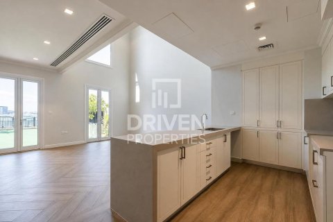 Townhouse de 3 dormitorios en Jumeirah, UAE No. 215199 6