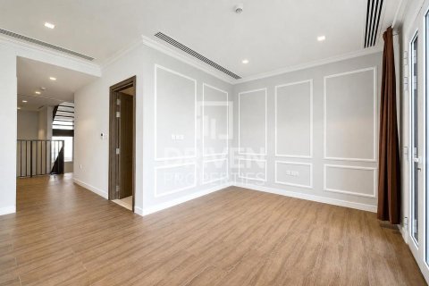 Townhouse de 3 dormitorios en Jumeirah, UAE No. 215199 17