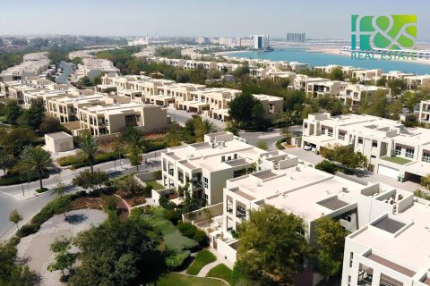 Villa de 2 dormitorios en Mina Al Arab, UAE No. 43460 4