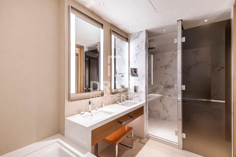 Apartment de 3 dormitorios en The Address Residences Dubai Opera, UAE No. 217558 15
