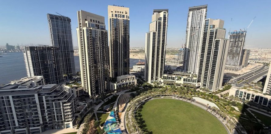 2 bedrooms Apartment in Dubai, UAE No. 164403