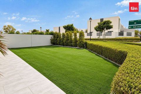 Villa de 4 dormitorios en Dubai, UAE No. 216941 4