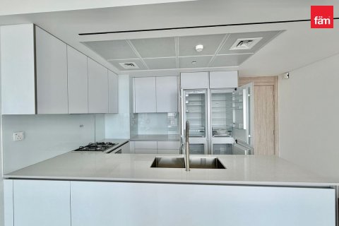 Квартира с 3 спальнями в Дубай, ОАЭ №205039 20