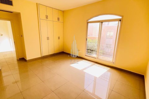 5 غرفة نوم  فيلا في Muroor Area, الإمارات العربية المتحدة رقم 75919 17