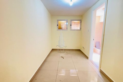 5 غرفة نوم  فيلا في Muroor Area, الإمارات العربية المتحدة رقم 75919 19