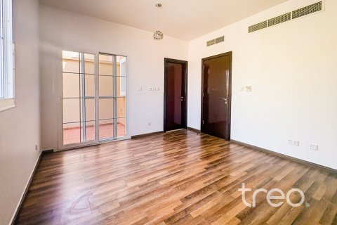 2 bedrooms Villa in Arabian Ranches, UAE No. 220913 8