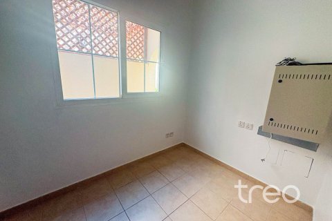 2 bedrooms Villa in Arabian Ranches, UAE No. 220913 16