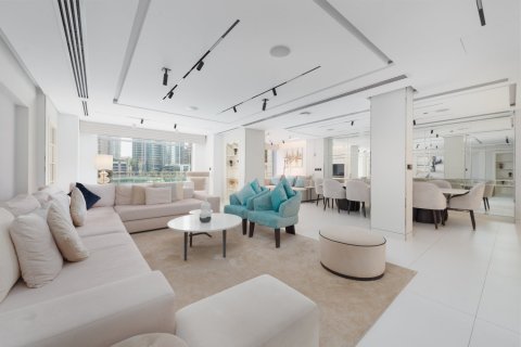 Villa de 5 dormitorios en Dubai Marina, UAE No. 196326