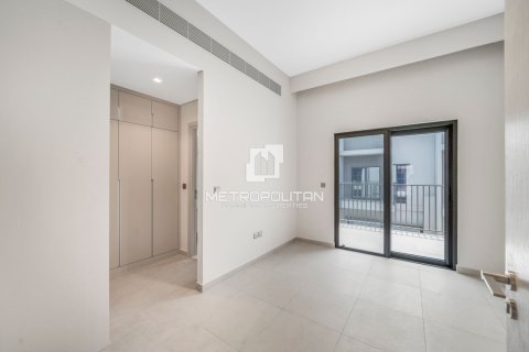 Townhouse de 3 dormitorios en District 7, UAE No. 77589 13