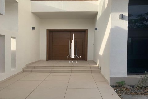 5 bedrooms Villa on the Yas Island, UAE No. 34702