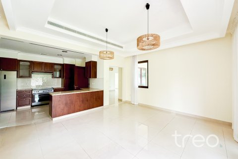 Villa de 4 chambres à Rosa, UAE No. 222753 5
