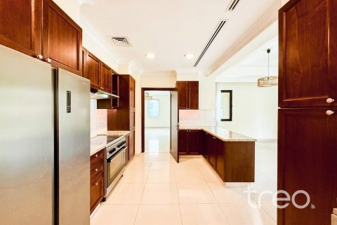 Villa de 4 chambres à Rosa, UAE No. 222753 7