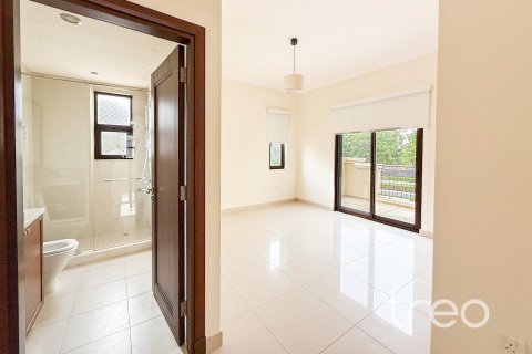 Villa de 4 chambres à Rosa, UAE No. 222753 9