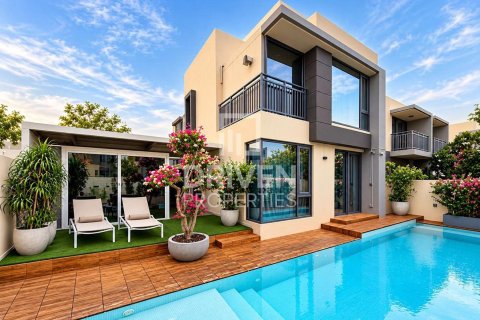 4 bedrooms Townhouse in Dubai Hills Estate, UAE No. 222938