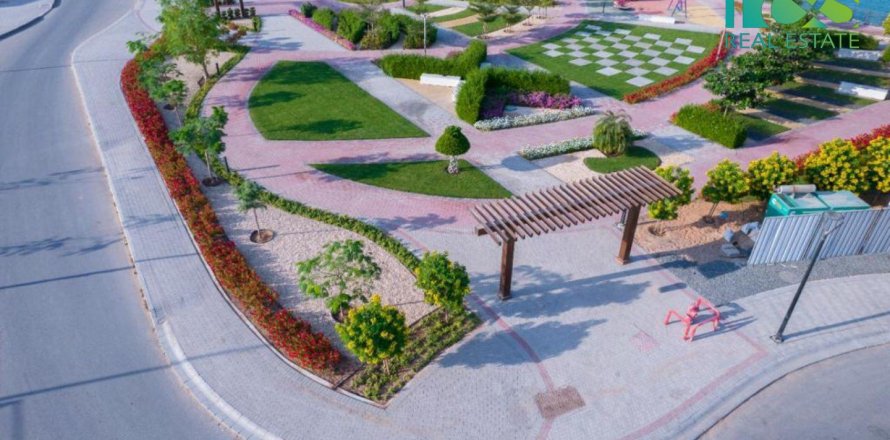 4 غرف نوم فيلا في الشارقة, الإمارات العربية المتحدة رقم 24719