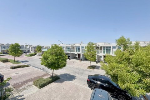 Land de 3 dormitorios en Dubai, UAE No. 215315 14