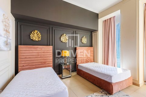 3 bedrooms Apartment in Burj Vista, UAE No. 212602 9