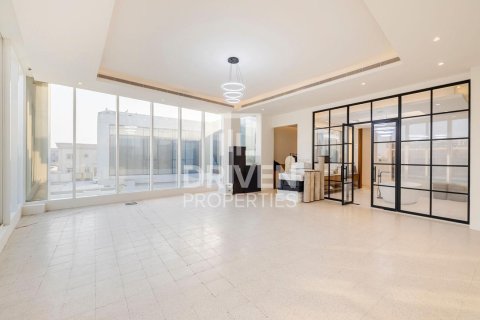 7 bedrooms Villa in Nadd Al Sheba, UAE No. 212739 22