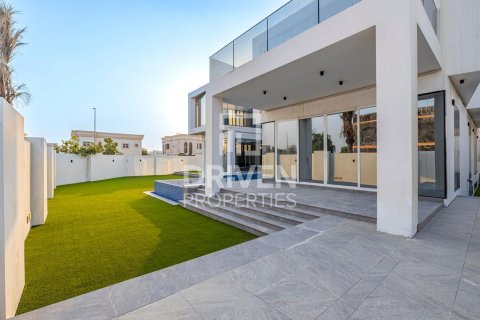 7 bedrooms Villa in Nadd Al Sheba, UAE No. 212739 6