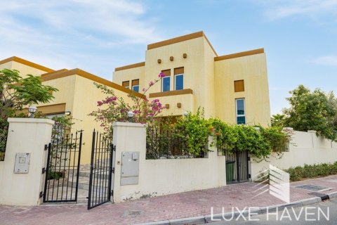 Villa de 3 dormitorios en Jumeirah Park, UAE No. 8543 27