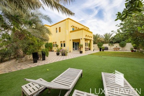 Villa de 3 dormitorios en Jumeirah Park, UAE No. 8543 29