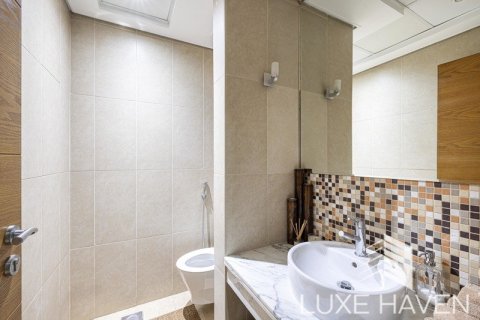 Villa de 3 dormitorios en Jumeirah Park, UAE No. 8543 9