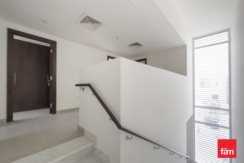 3 bedrooms Townhouse in Dubai, UAE No. 219165 4