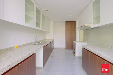 3 bedrooms Townhouse in Dubai, UAE No. 219165 11