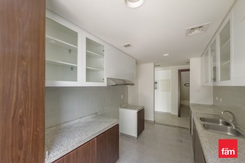 3 bedrooms Townhouse in Dubai, UAE No. 219165 3