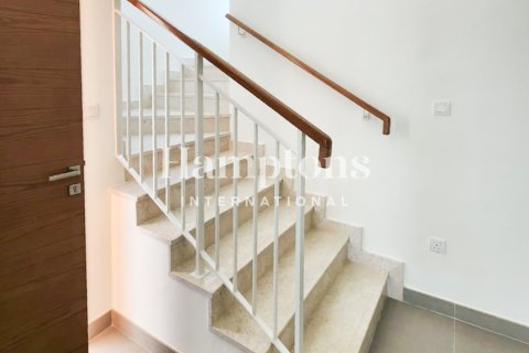 Villa de 4 chambres à Maple 3, UAE No. 151331 12