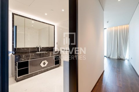 4 bedrooms Penthouse in One at Palm Jumeirah, UAE No. 225233 31