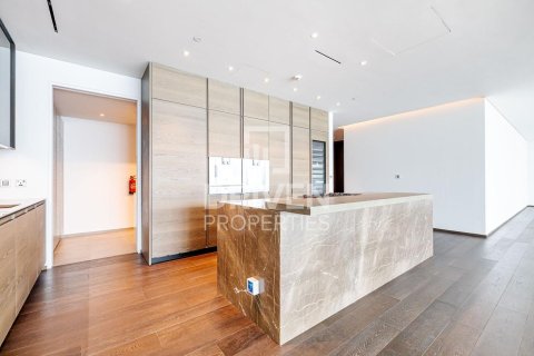 4 bedrooms Penthouse in One at Palm Jumeirah, UAE No. 225233 19